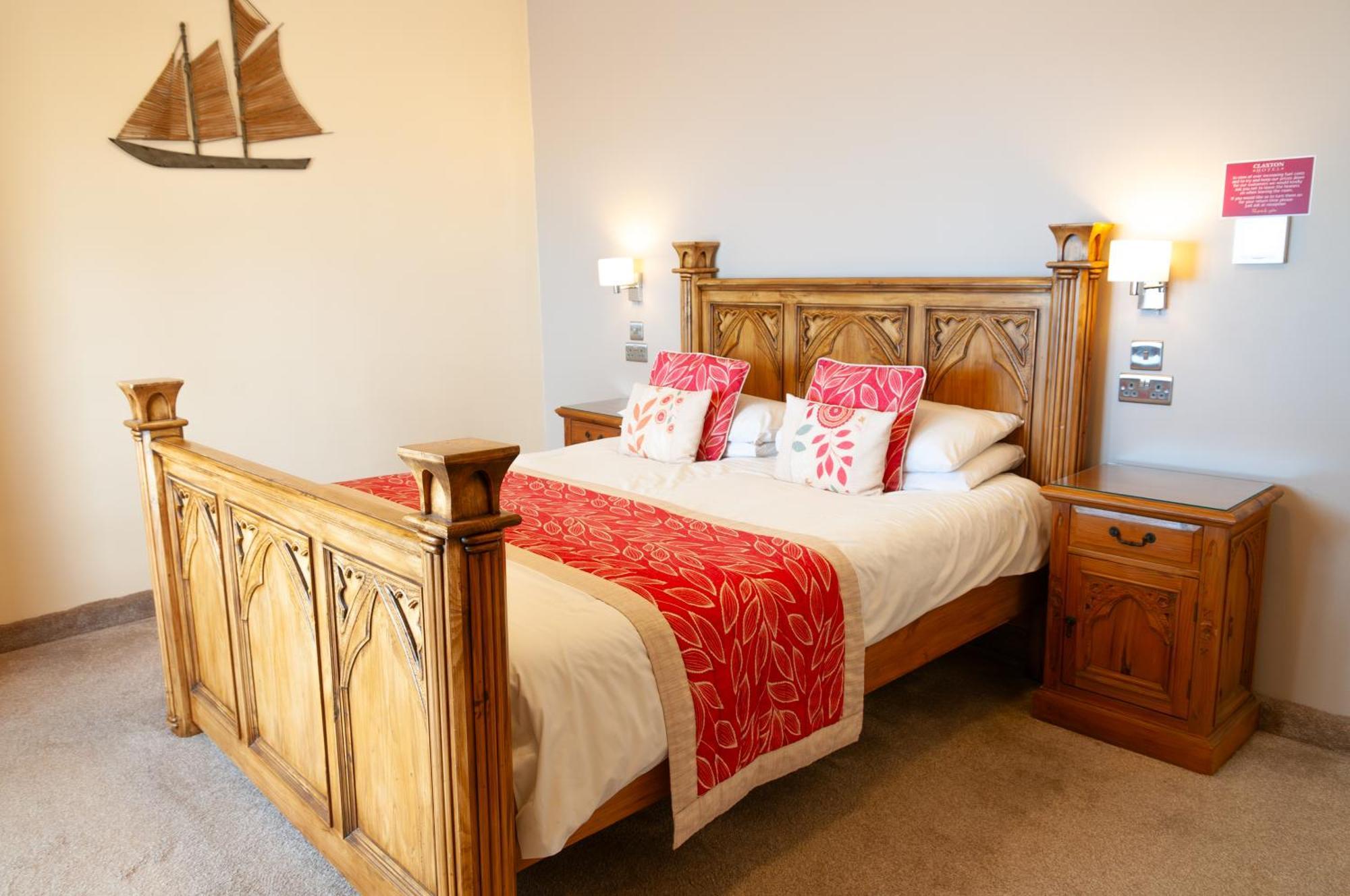 4 Family Hotels Near Riverside Stadium Worth Booking